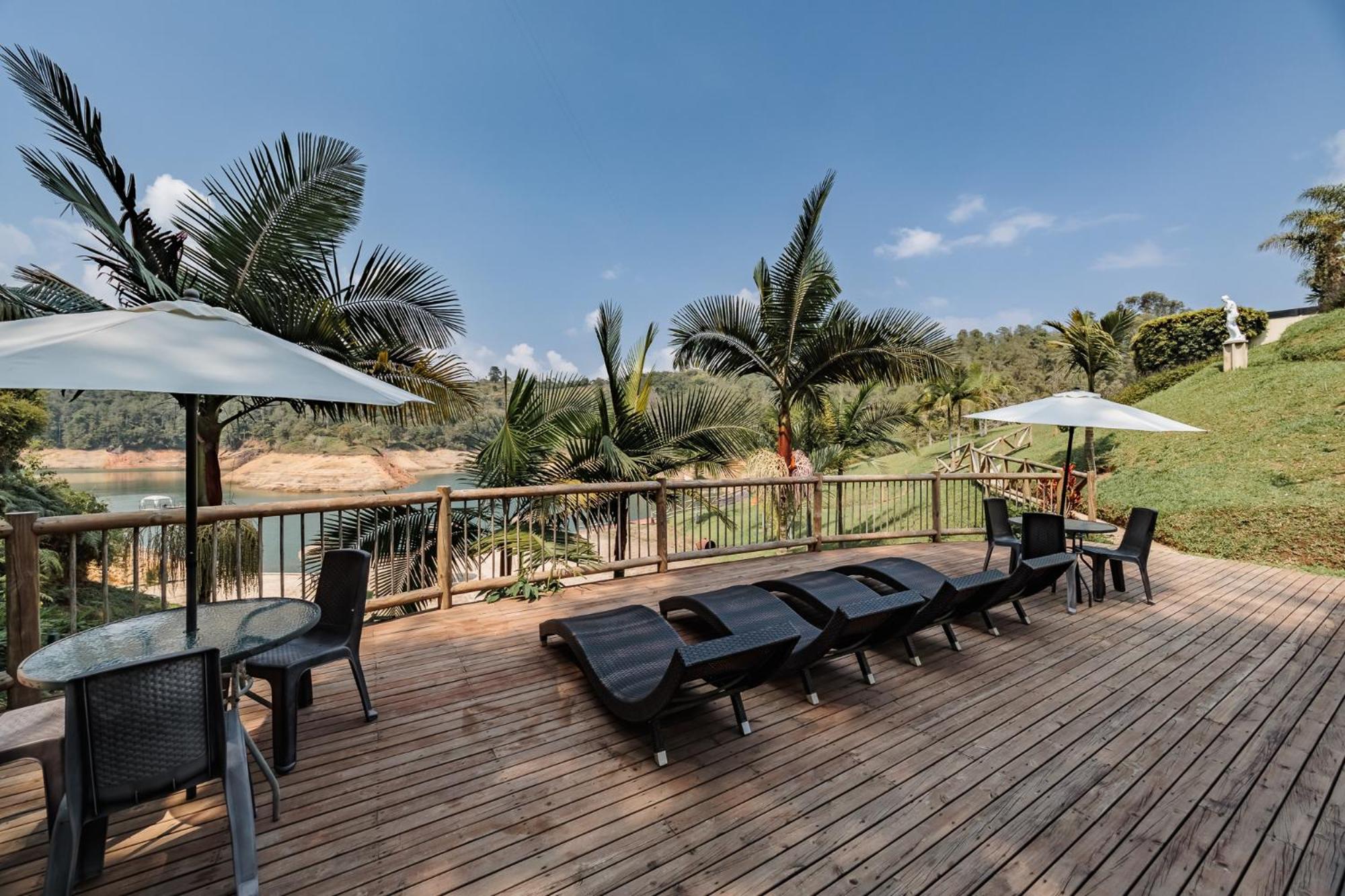 Hotel Pietrasanta Guatape Exterior photo